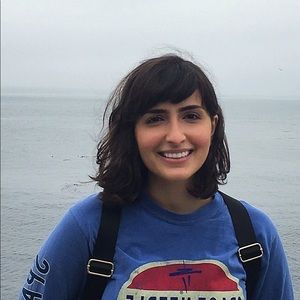 Meet your Posher, Yalda